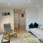 شقة Le Havre D'athena - Grand Appart, Jardin Prive, Abri Velos & Acces Rapide A61