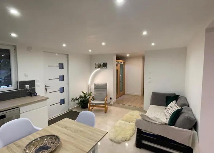 Le Havre D'athena - Grand Appart, Jardin Prive, Abri Velos & Acces Rapide A61 كاستيلنوداري