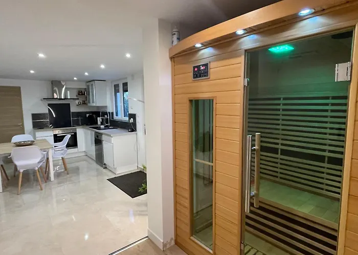 Le Havre D'athena - Grand Appart, Jardin Prive, Abri Velos & Acces Rapide A61 شقة كاستيلنوداري