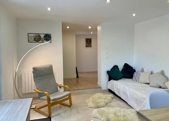 شقة Le Havre D'athena - Grand Appart, Jardin Prive, Abri Velos & Acces Rapide A61